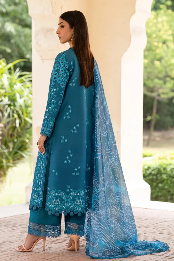 Sarvenia Embroidered Lawn Suit